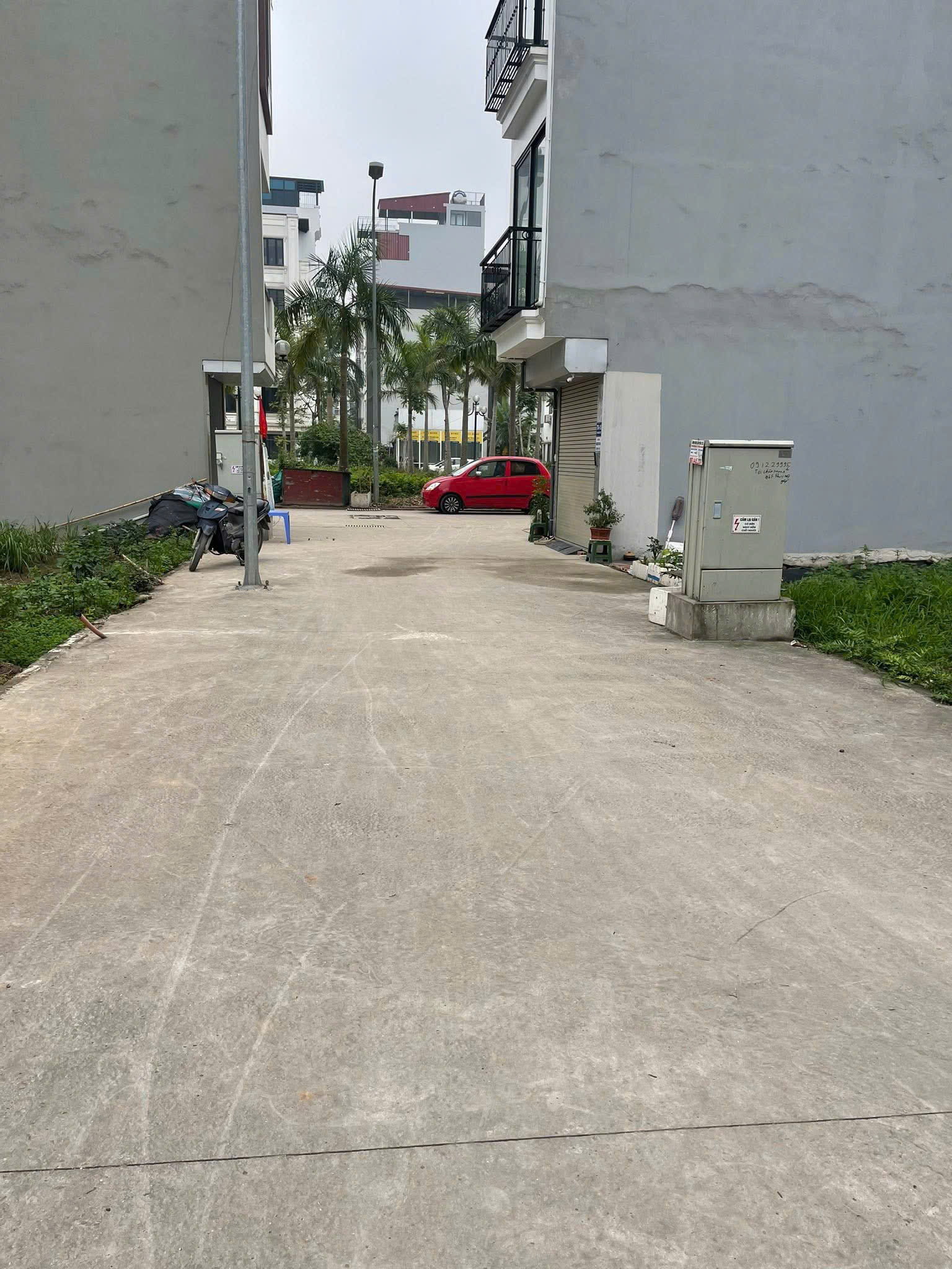 BÁN LÔ DẤT TDC NGỌC THỤY,42M,MT 4M,GIÁ ĐẦU TƯ,Ô TÔ CHẠY VÒNG QUANH,KHU PHÂN LÔ VIP NHẤT LONG BIÊN - Ảnh 1